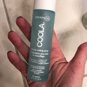 Coola Makeup setting spray